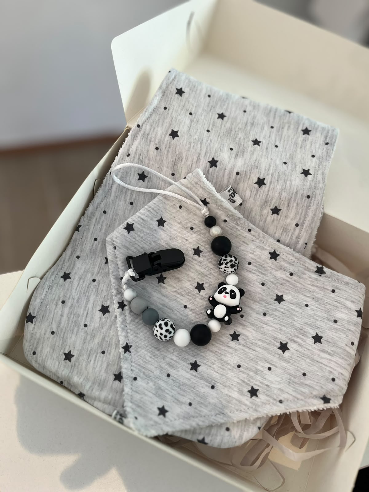 Kit Panda — Babero, Babita y Portachupete