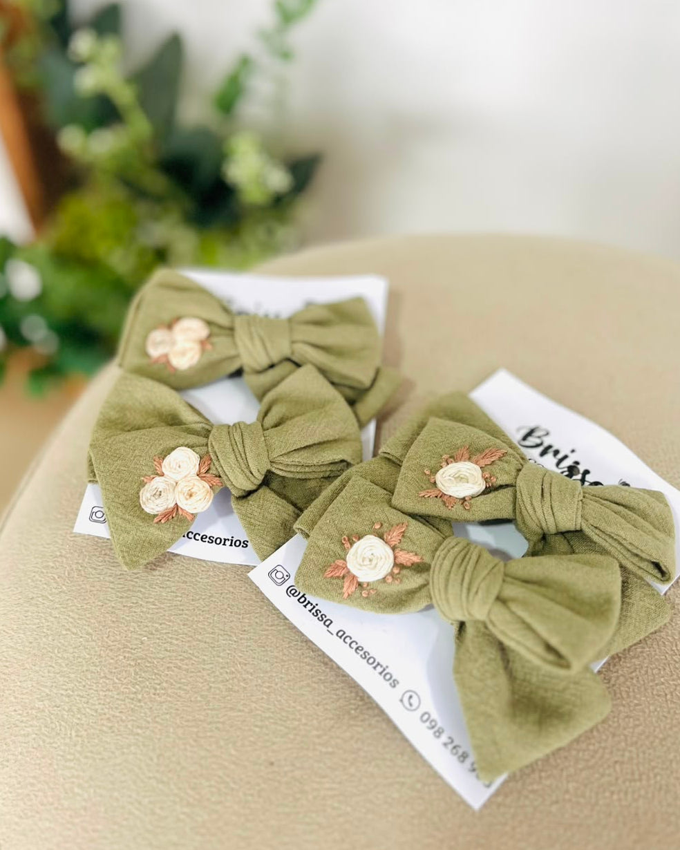 Moña Jane Verde Oliva Bordada— Pack x2