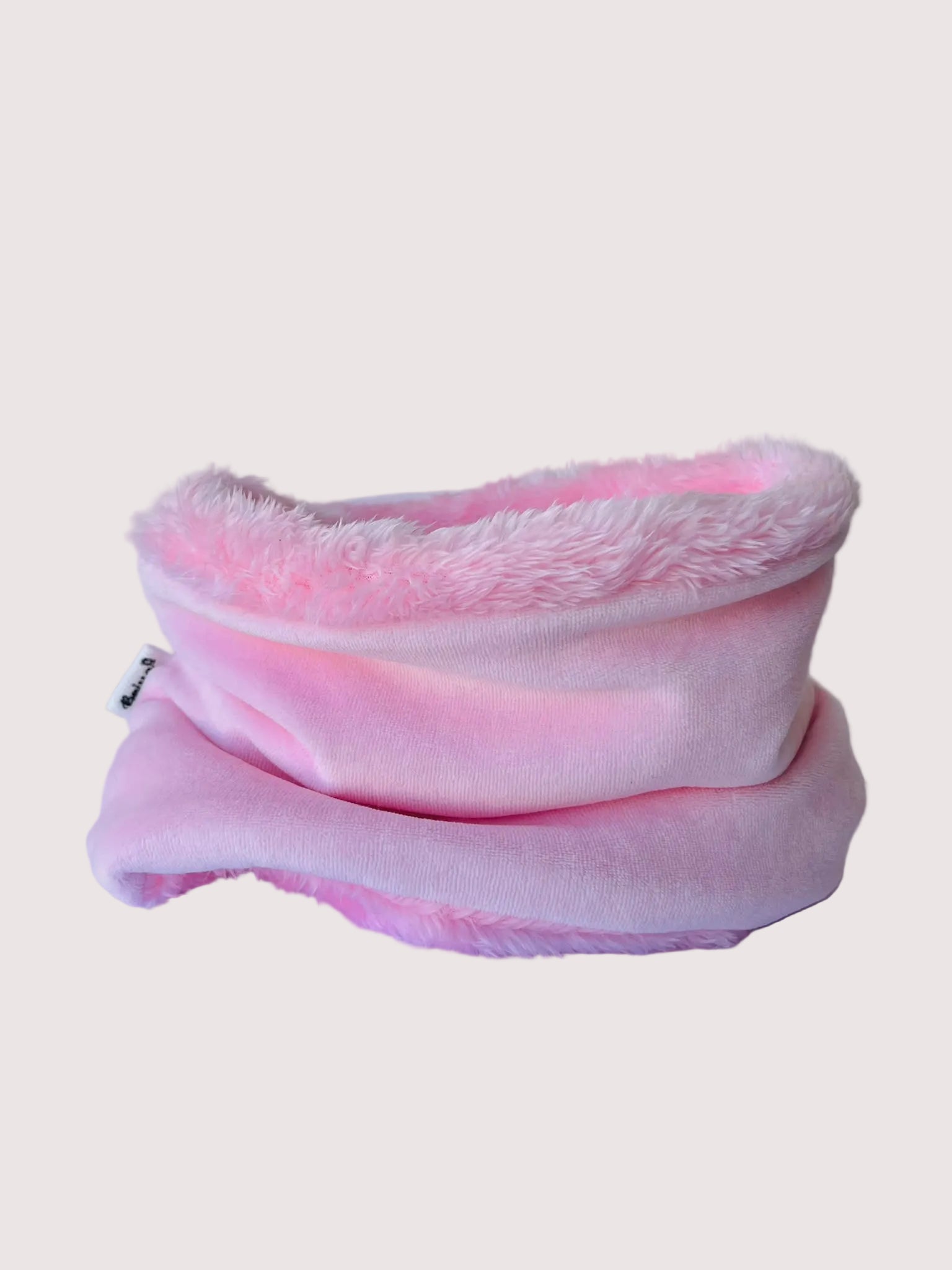 Cuello rosa para niñas desde 1 año