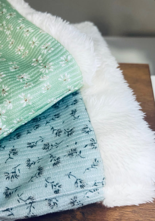 Cuello Pana Estampada con Sherpa para Niña